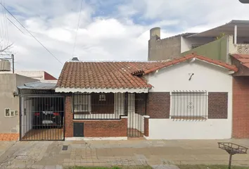 Casa con jardín